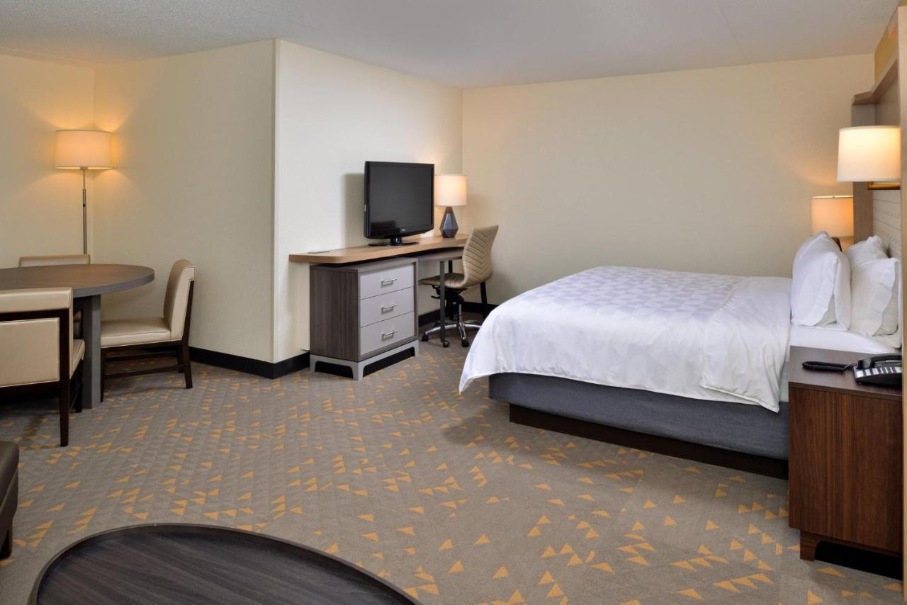 Holiday Inn Hotel & Suites Overland Park-Convention Center By Ihg Luaran gambar