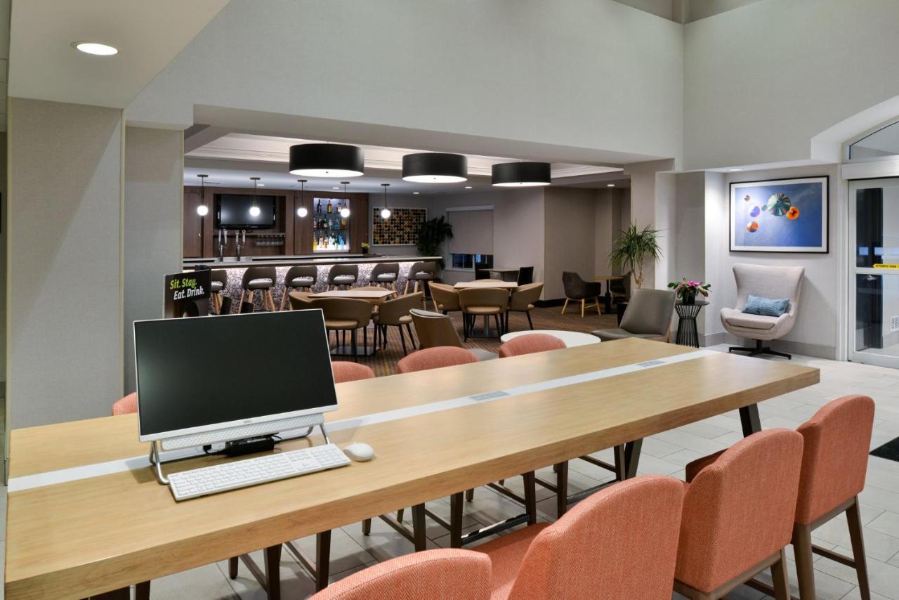Holiday Inn Hotel & Suites Overland Park-Convention Center By Ihg Luaran gambar